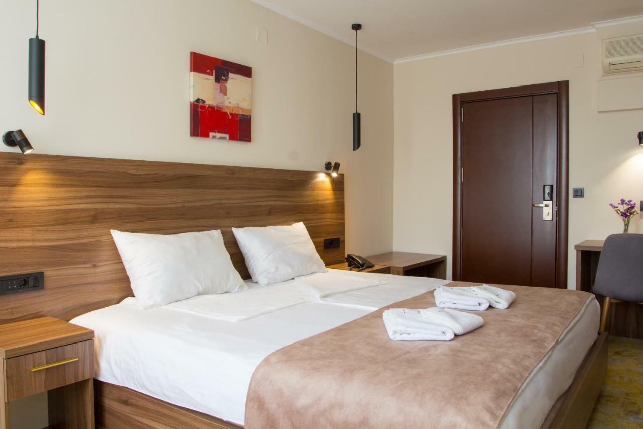 Hotel Skopje Eksteriør bilde